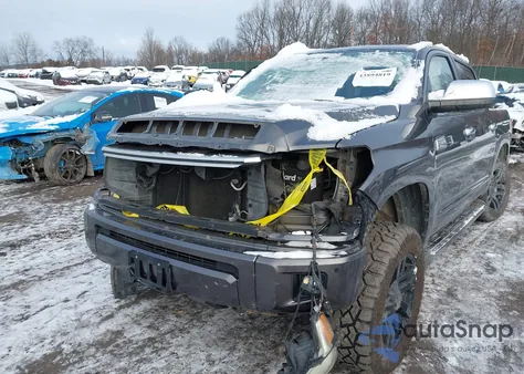 2015 Toyota Tundra Platinum 5.7L V8 z USA, uszkodzony, nr VIN 5TFAY5F10FX416429